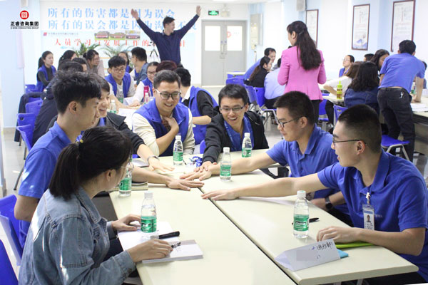 熱烈祝賀德永佳《企業(yè)內(nèi)訓(xùn)師培訓(xùn)TTT》研修課程成功舉辦！