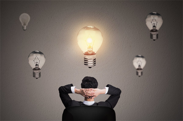 創(chuàng)新企業(yè)管理思維，激發(fā)員工潛能，推動企業(yè)騰飛