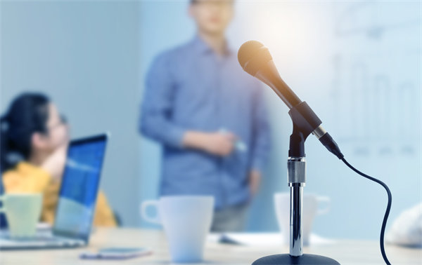 企業(yè)文化如何深度融合HR管理，增強團隊凝聚力？