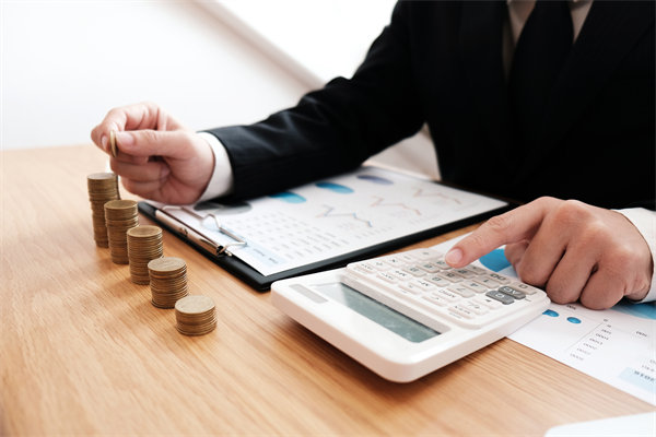 國際化企業(yè)如何跨地域制定公平合理的薪酬標(biāo)準(zhǔn)？