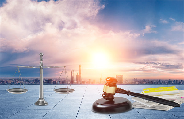 薪酬管理中如何確保合法合規(guī)，避免法律風(fēng)險？