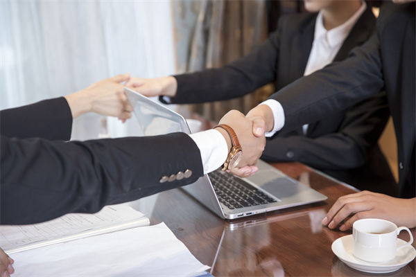 如何通過績(jī)效咨詢提升企業(yè)的整體運(yùn)營效率？