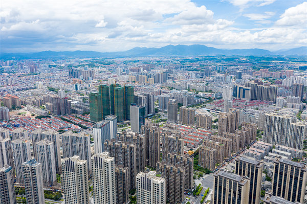 企業(yè)如何借助漳州咨詢公司優(yōu)化市場(chǎng)競(jìng)爭(zhēng)戰(zhàn)略？