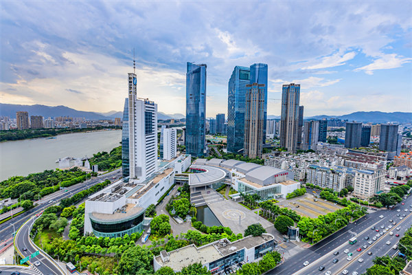企業(yè)如何借助福州咨詢公司把握市場趨勢與機遇？