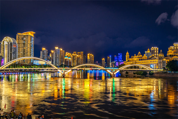 企業(yè)如何借助福州咨詢公司提升員工績效與團隊效能？