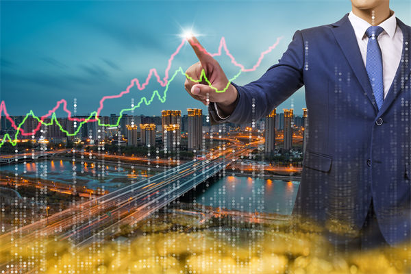 市場瞬息萬變，企業(yè)戰(zhàn)略該如何靈活調(diào)整以搶占先機？