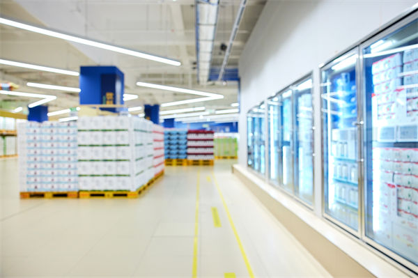 知名超市半年關了227家店，關聯(lián)企業(yè)營銷怎么看？