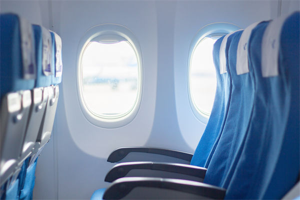 航空公司故意調(diào)低溫度賣(mài)毛毯？企業(yè)有何營(yíng)銷(xiāo)啟示？